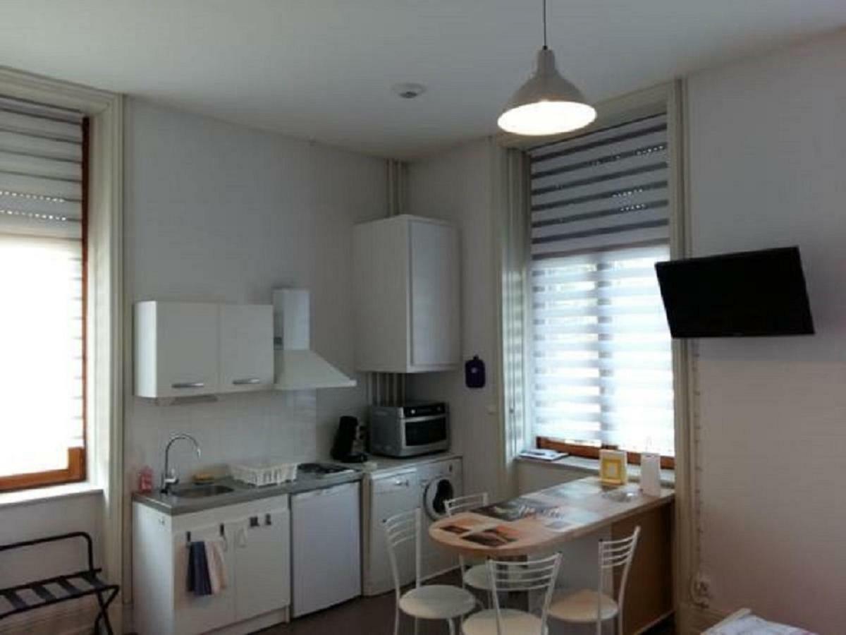 Studio De Charme Au Pied De La Gare Lägenhet Colmar Exteriör bild
