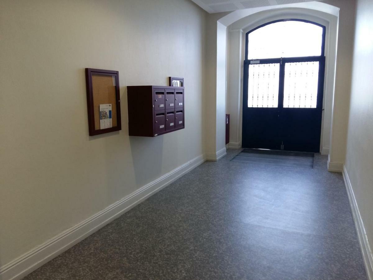 Studio De Charme Au Pied De La Gare Lägenhet Colmar Exteriör bild