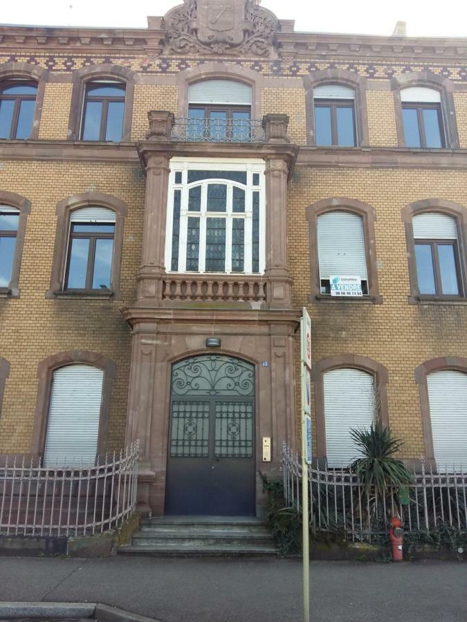 Studio De Charme Au Pied De La Gare Lägenhet Colmar Exteriör bild